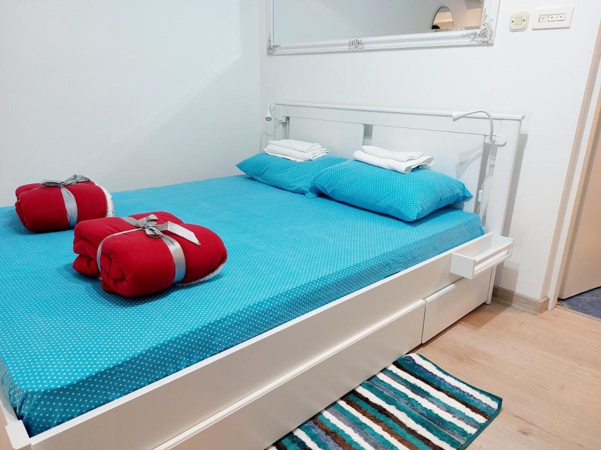 Sha La La - Charming, Unique Studio In A Historic Building Next To A Castle, Wifi, Smart Tv, Washer-Dryer Bakar Exteriér fotografie