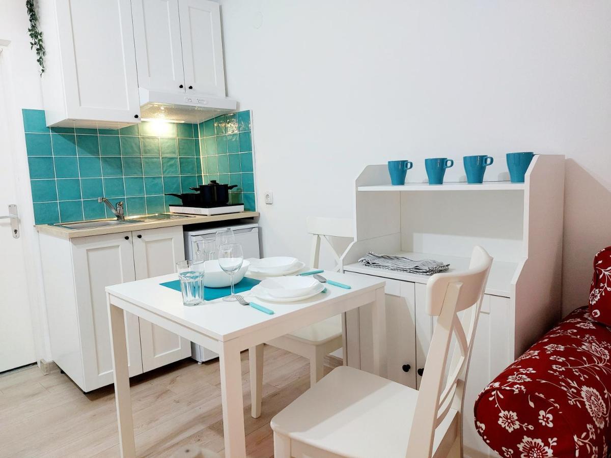 Sha La La - Charming, Unique Studio In A Historic Building Next To A Castle, Wifi, Smart Tv, Washer-Dryer Bakar Exteriér fotografie