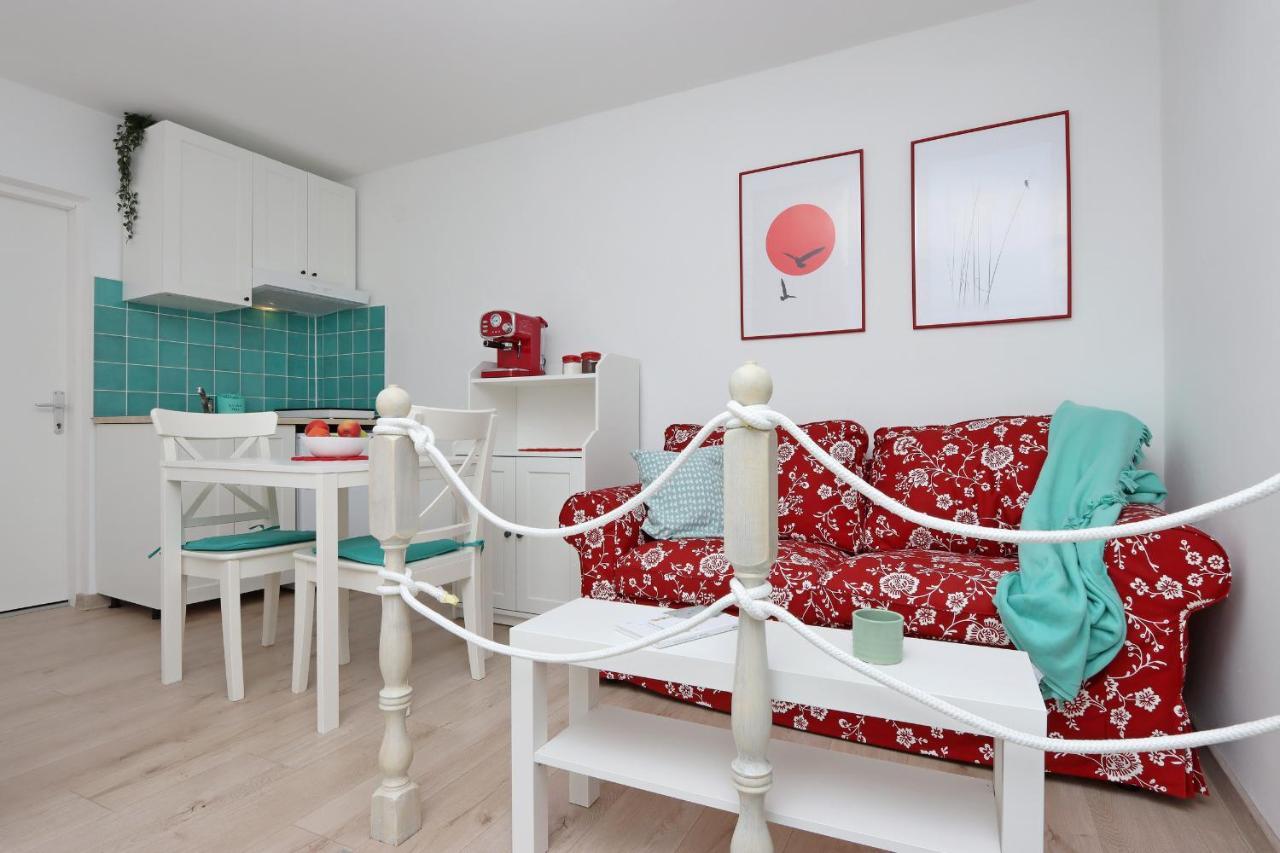 Sha La La - Charming, Unique Studio In A Historic Building Next To A Castle, Wifi, Smart Tv, Washer-Dryer Bakar Exteriér fotografie